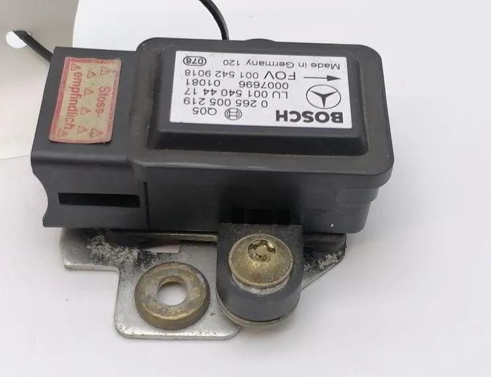 MERCEDES-BENZ A-Class W168 (1997-2004) Accelerationssensor 0265005219,LU0015404417 21224350
