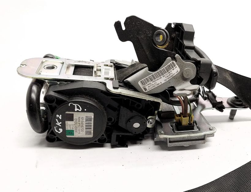 MERCEDES-BENZ Forreste højre sikkerhedssele 615416700 29059757