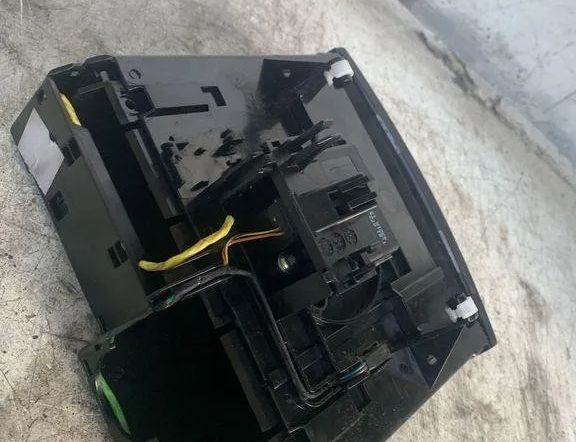 MERCEDES-BENZ E-Class W211/S211 (2002-2009) Afbrydere A2116800552 32114795