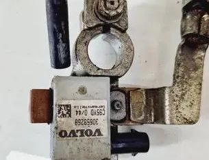 VOLVO V70 3 generation (2007-2020) Negativt batterikabel 30659268 25740837