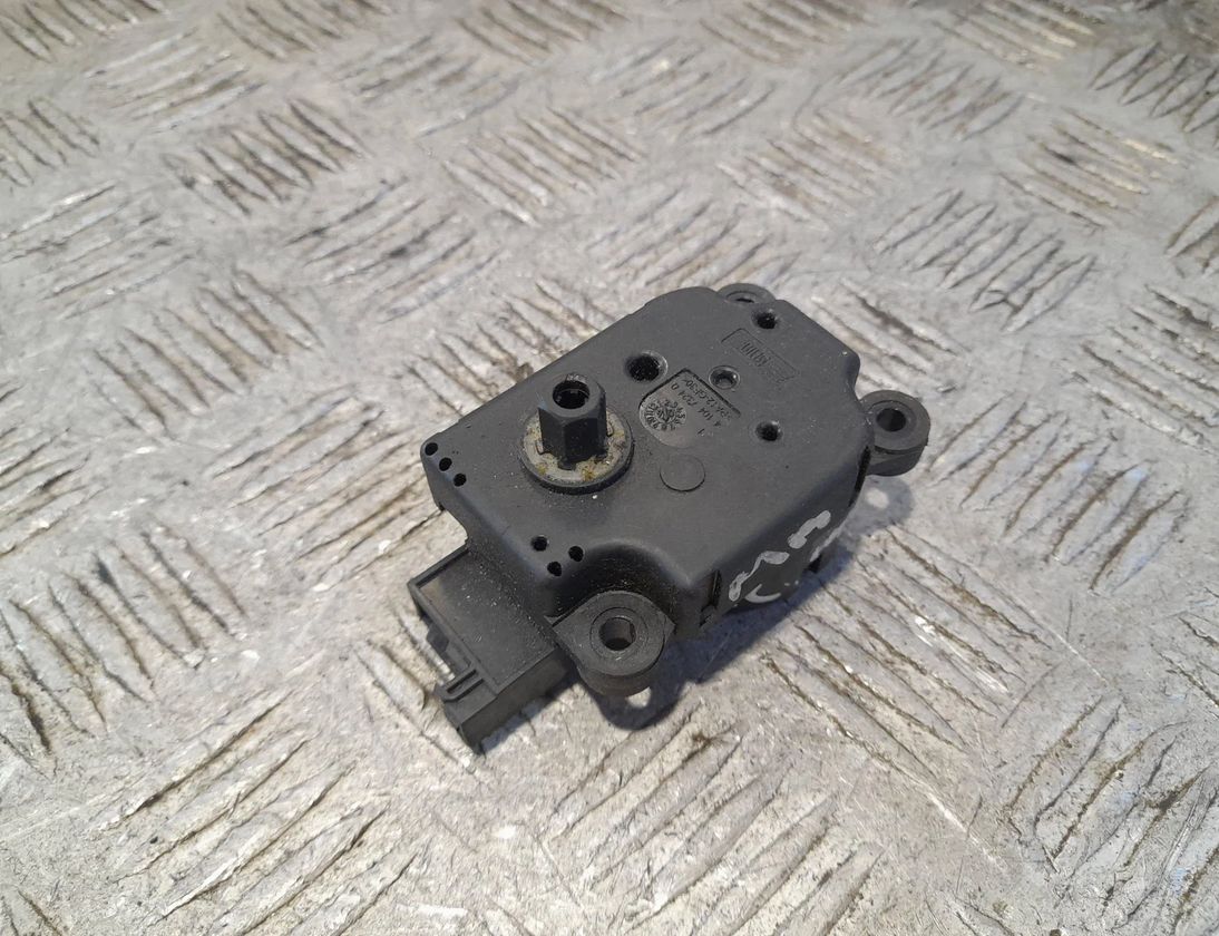 MERCEDES-BENZ E-Class W211/S211 (2002-2009) Kabinevarmer klapmotoraktuator A2038201642,041269 29482140