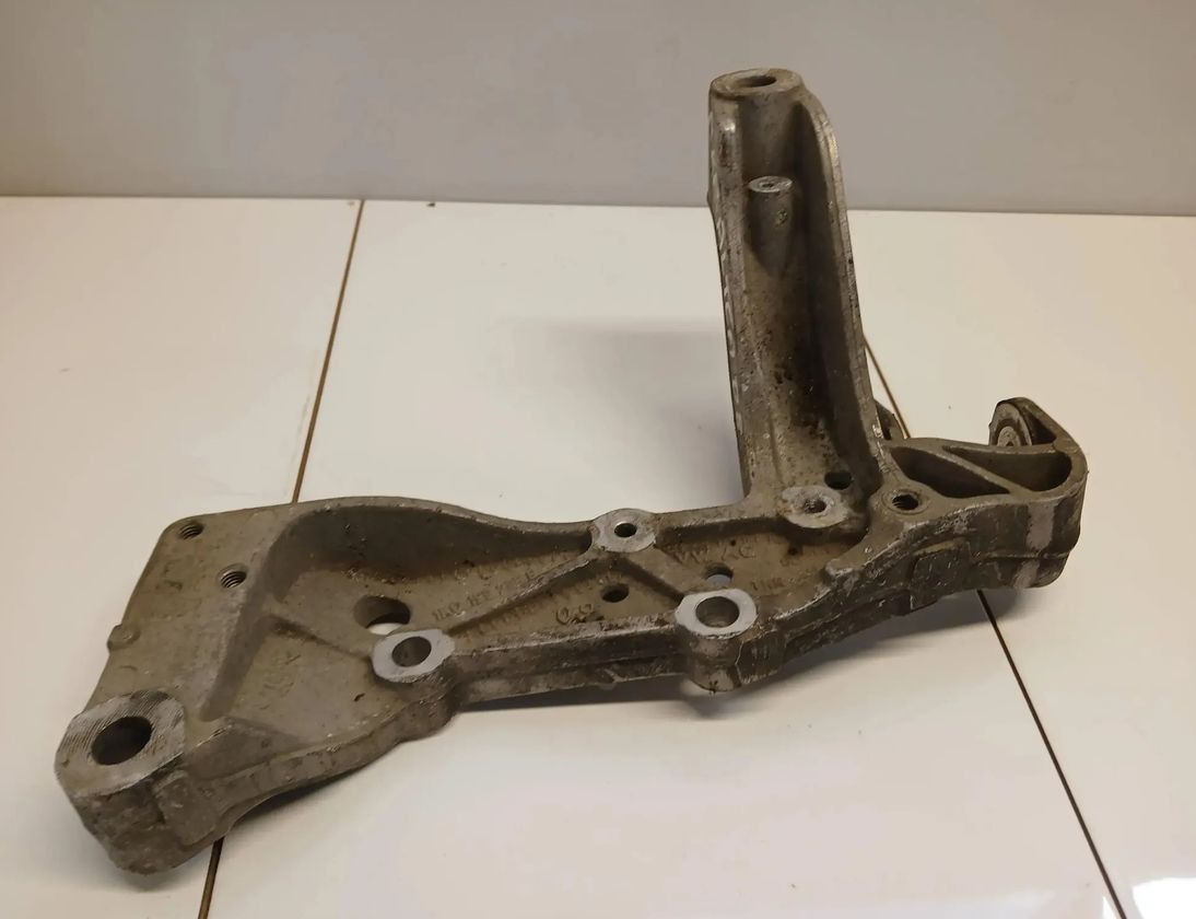 SEAT Altea 1 generation (2004-2013) Frontaffjedret underramme 1k0199295e 29488149