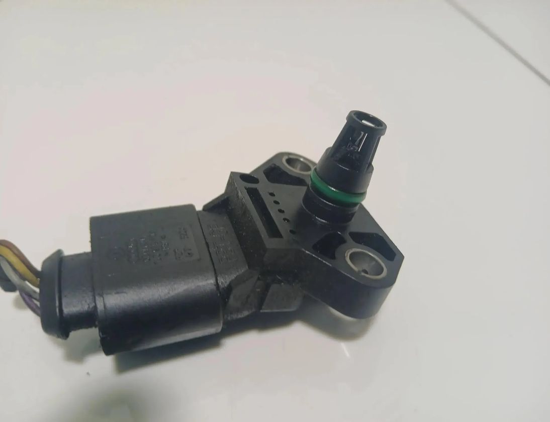 SKODA Octavia 2 generation (2004-2013) MAP sensor 038906051B 29707352