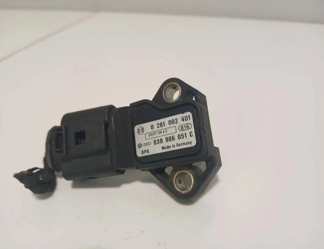VOLKSWAGEN Transporter T5 (2003-2015) MAP sensor 038906051C 29749552