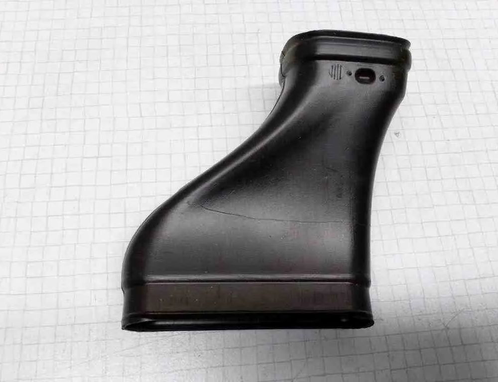 FORD C-Max 1 generation (2003-2010) Luftindtagsrør 3M5178018W12CB,D2L4A 32499336