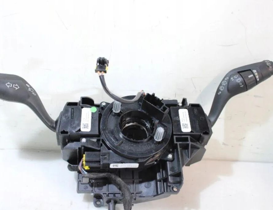 FORD Focus 2 generation (2004-2011) Forlygtekontakt kontrolenhed 32880976