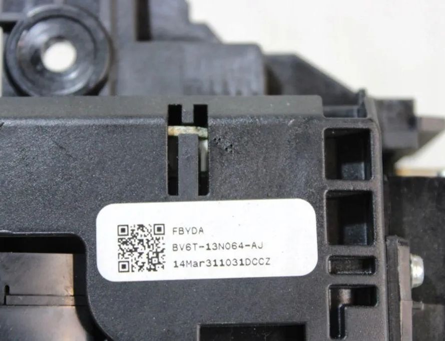 FORD Focus 2 generation (2004-2011) Forlygtekontakt kontrolenhed 32880976