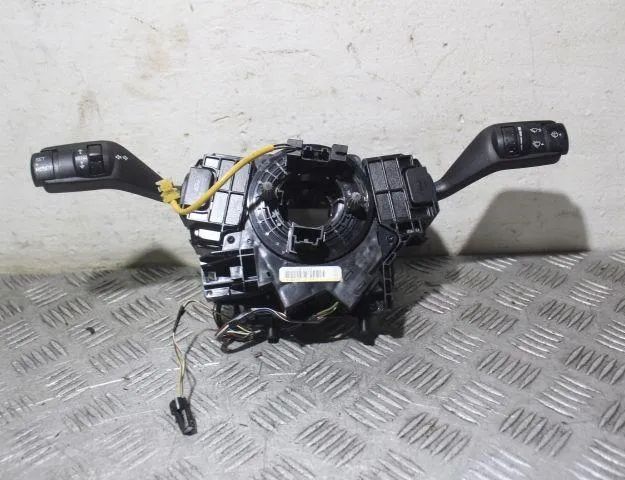 FORD Focus 4 generation (2018-2024) Indikatorviskerarmkontakt 4M5T14A664AB 32917882