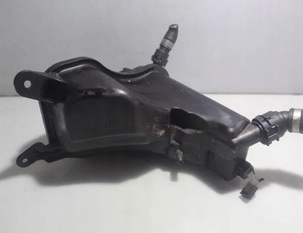 VOLVO V50 1 generation (2003-2012) Ekspansionsbeholder 10617211 32924417