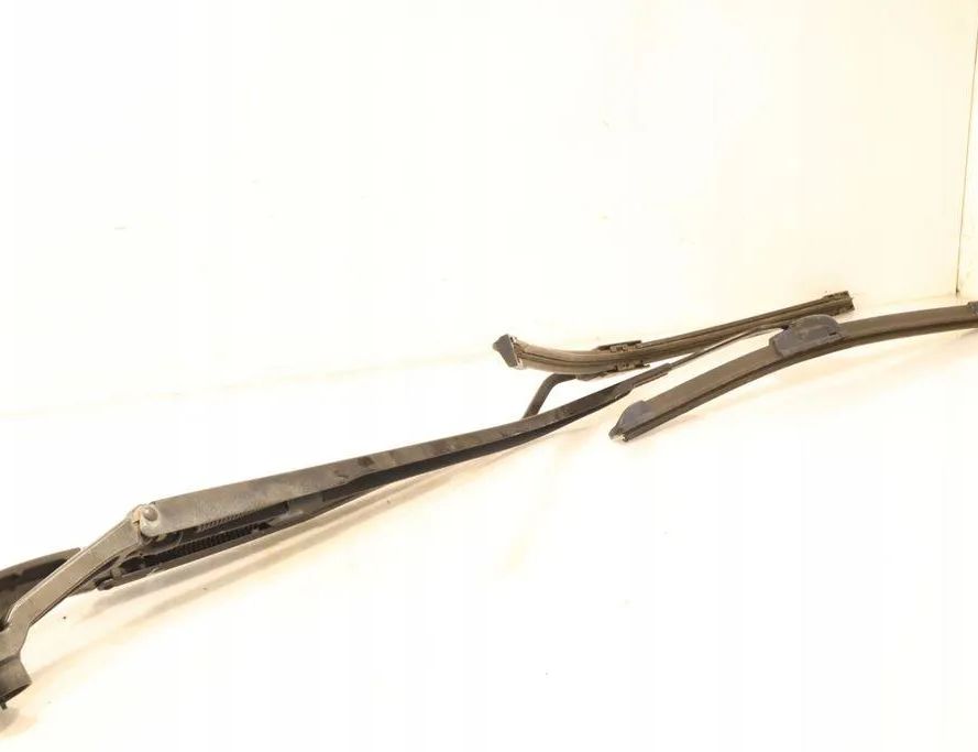 HYUNDAI i20 PB (1 generation) (2008-2014) Forreste viskerarme 32944833