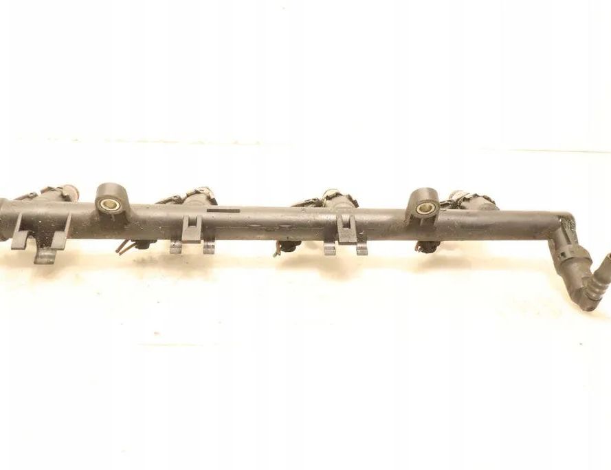 RENAULT Megane 3 generation (2008-2020) Brændstofskinne 8200135504 32947617