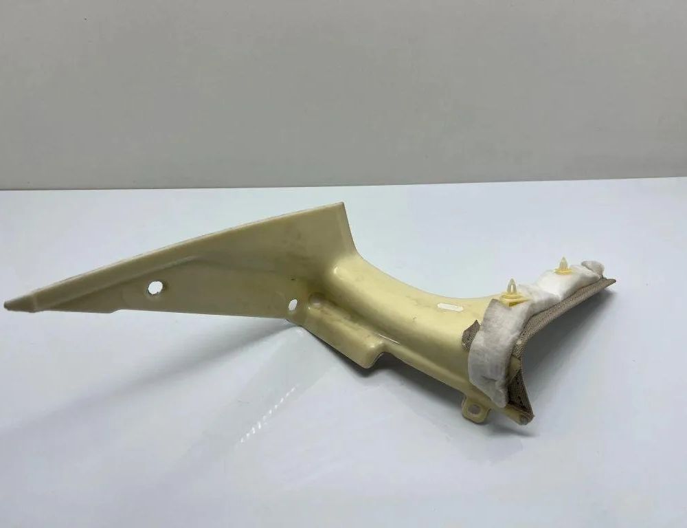 BMW 5 Series Gran Turismo F07 (2010-2017) Højre sidesøjlebeklædning 252010,9137202 31896644