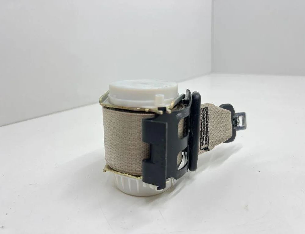 BMW 5 Series F10/F11 (2009-2017) Bagerste sikkerhedssele i midten 34036732A,15082012 31998887