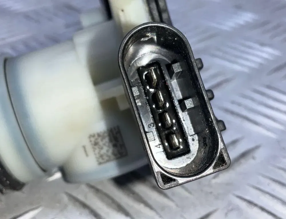 AUDI Q2 1 generation (2016-2024) AdBlue pumpe F01C250148,3240325094436,312693066,5240409182612,F01C07001200 34734606