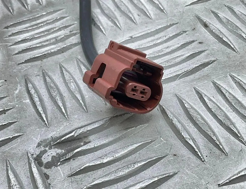 VOLKSWAGEN Passat B8 (2014-2023) AdBlue injektorer 04L131113P 34732179