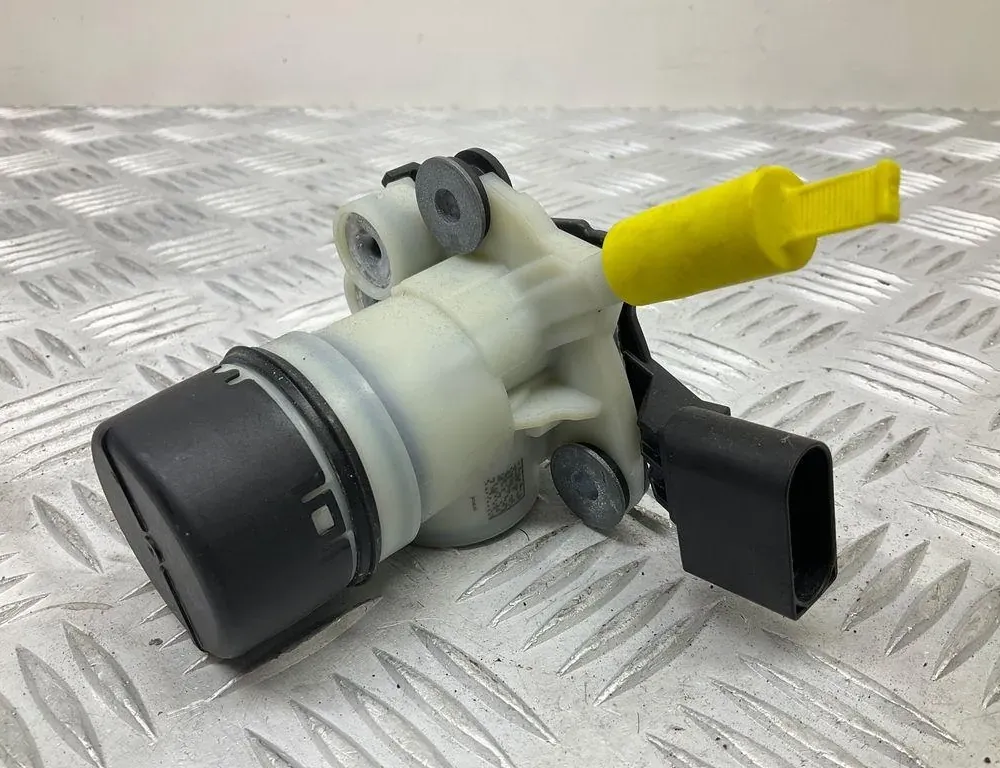 AUDI Q2 1 generation (2016-2024) AdBlue pumpe F01C250148,3240325094436,312693066,5240409182612,F01C07001200 34734606