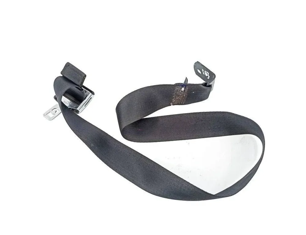 MERCEDES-BENZ M-Class W163 (1997-2005) Bagerste sikkerhedssele i midten 827026A 33535727