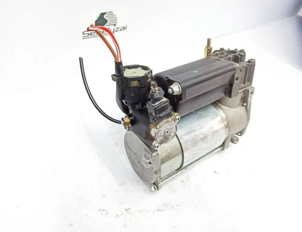 BMW 5 Series E39 (1995-2004) Suspensionskompressor GP76A60 33536141