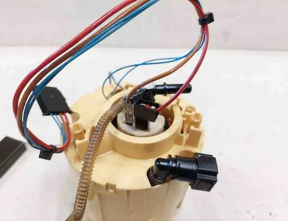 MERCEDES-BENZ R-Class W251 (2005-2017) Brændstofpumpe i tank A2C53029542 32732315