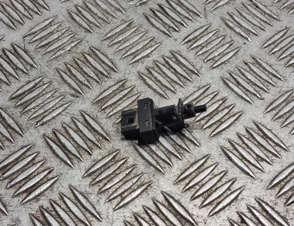 MERCEDES-BENZ Sprinter 2 generation (906) (2006-2018) Koblingspedal sensor A0065451014 33374461