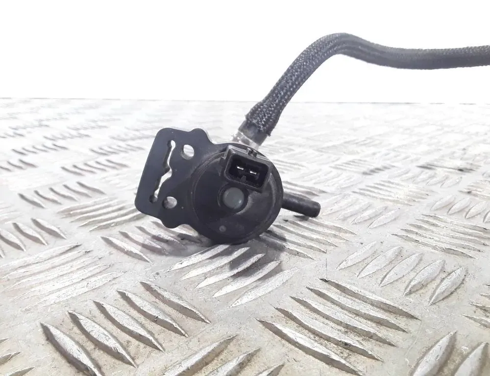 MERCEDES-BENZ M-Class W164 (2005-2011) Vakuum ventil A0004769832 33542703