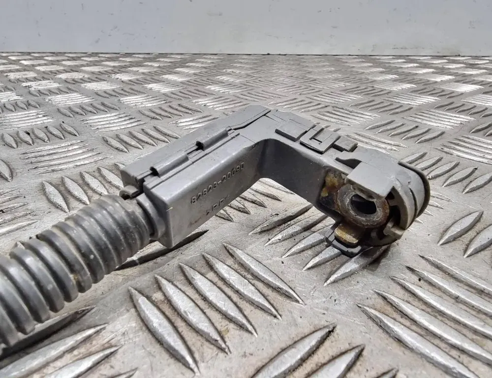 TOYOTA RAV4 3 generation (XA30) (2005-2012) Positivt batterikabel 8282320090 35101573