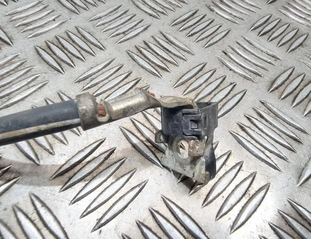 TOYOTA RAV4 3 generation (XA30) (2005-2012) Positivt batterikabel 8282320090 35101573