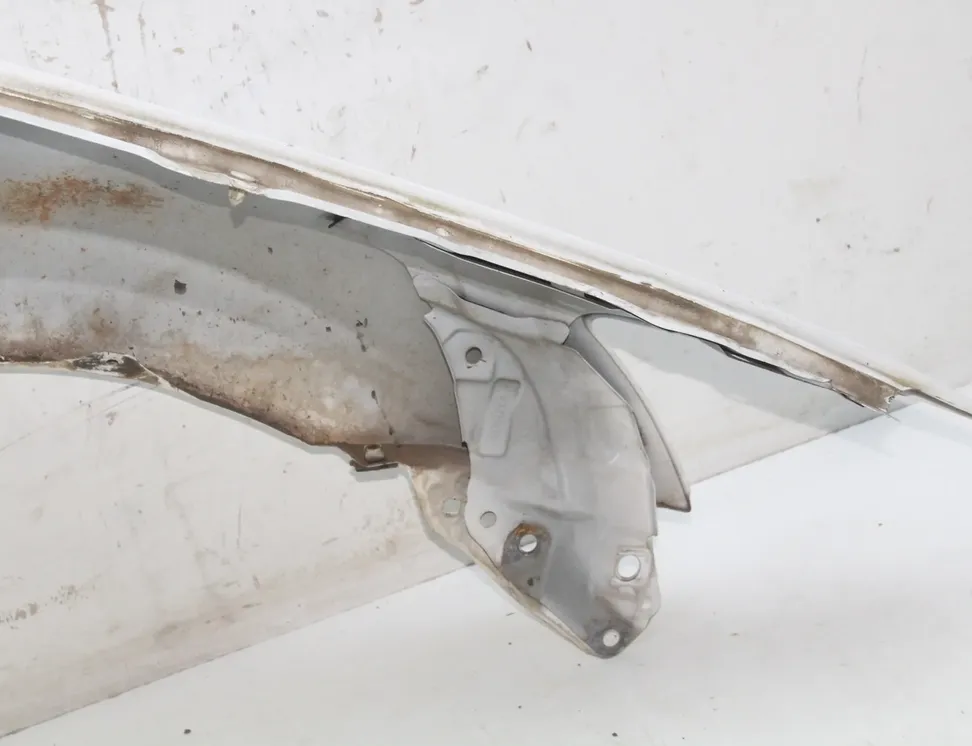 LEXUS IS XE30 (2013-2024) Venstre forskærm 083 33334788