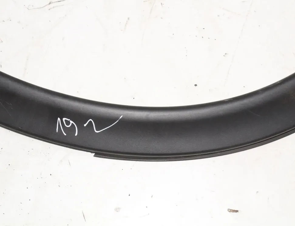 NISSAN Juke YF15 (2010-2020) Bageste venstre skærmliste 788611KA6A 33525108