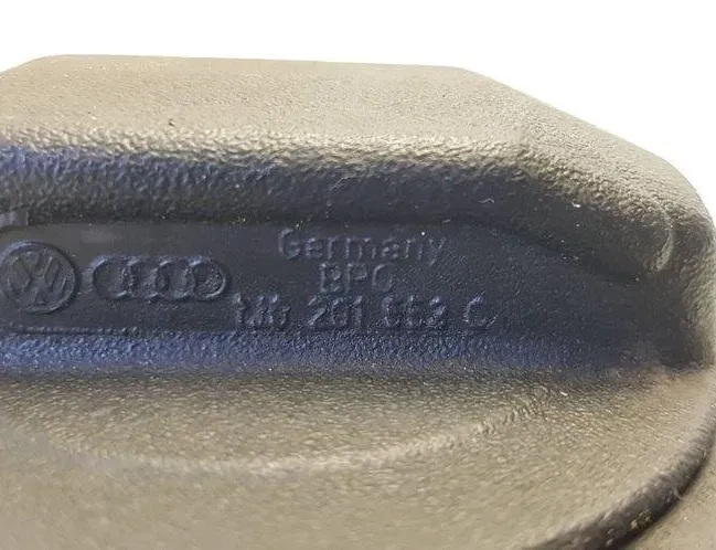 VOLKSWAGEN Passat B5 (1996-2005) Brændstoftankdæksel 1J0201553C 32278965