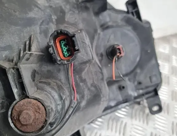 NISSAN X-Trail T31 (2007-2014) Forlygte venstre forlygte 33295923