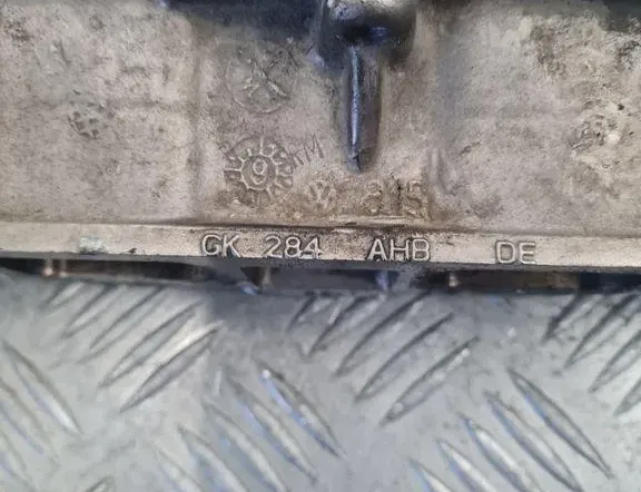 VOLKSWAGEN Jetta 3 generation (1992-1998) Indsugningsmanifold GK284 33306244