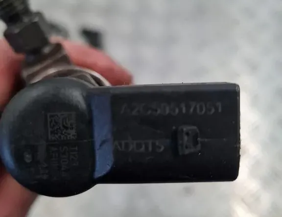 FORD Transit 3 generation (2000-2013) Brændstofinjektor A2C59517051 33307699