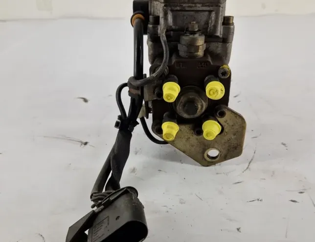 SEAT Leon 1 generation (1999-2005) Brændstofpumpe 0460404977,058130107d 34857556