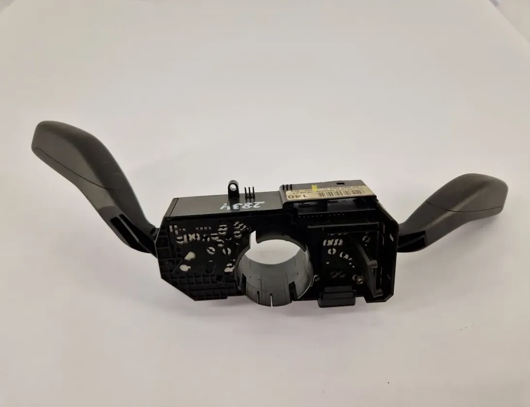 VOLKSWAGEN Up 1 generation (2011-2024) Afbrydere 1S0953503C 33915761