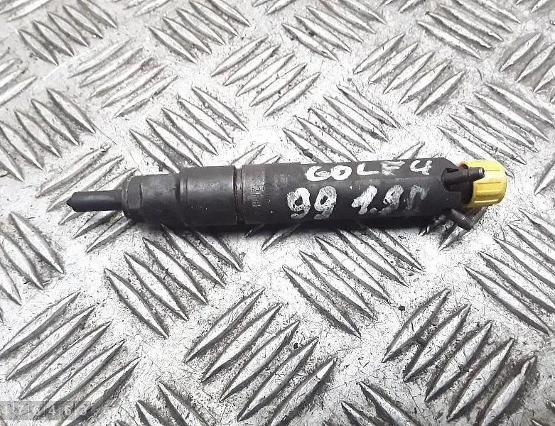VOLKSWAGEN Golf 4 generation (1997-2006) Olieinjektor 038130201g 28613339