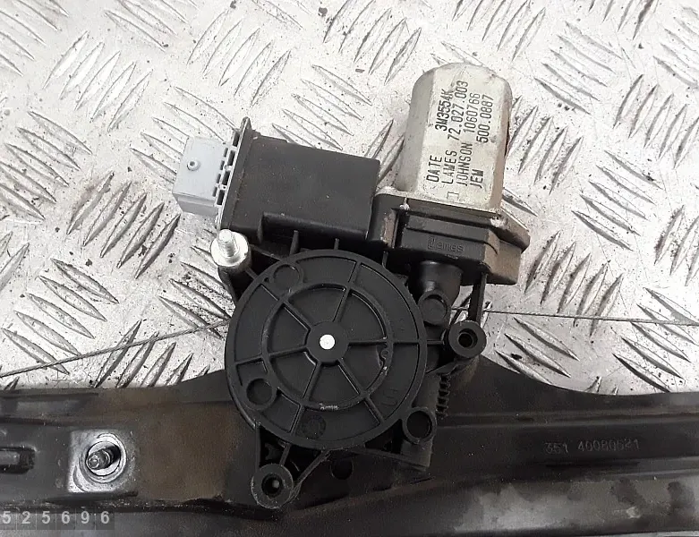 MERCEDES-BENZ G-Class W463 (1990-2024) Bageste venstre dør rudeløfter 40080521 35108322