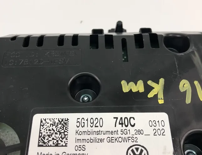 VOLKSWAGEN Golf 7 generation (2012-2024) Speedometer 5G1920740C 26285610