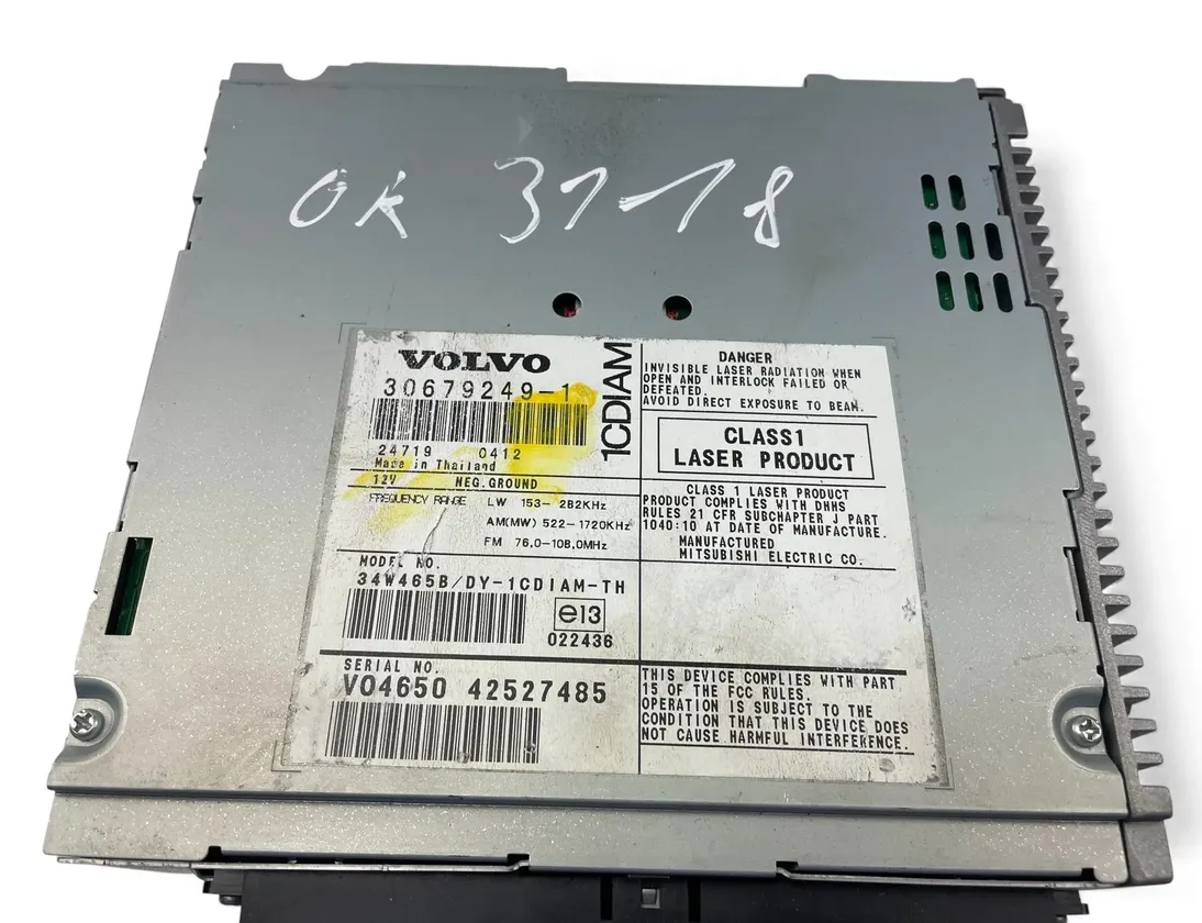 VOLVO V50 1 generation (2003-2012) Musikafspiller uden GPS 30679249 33509711