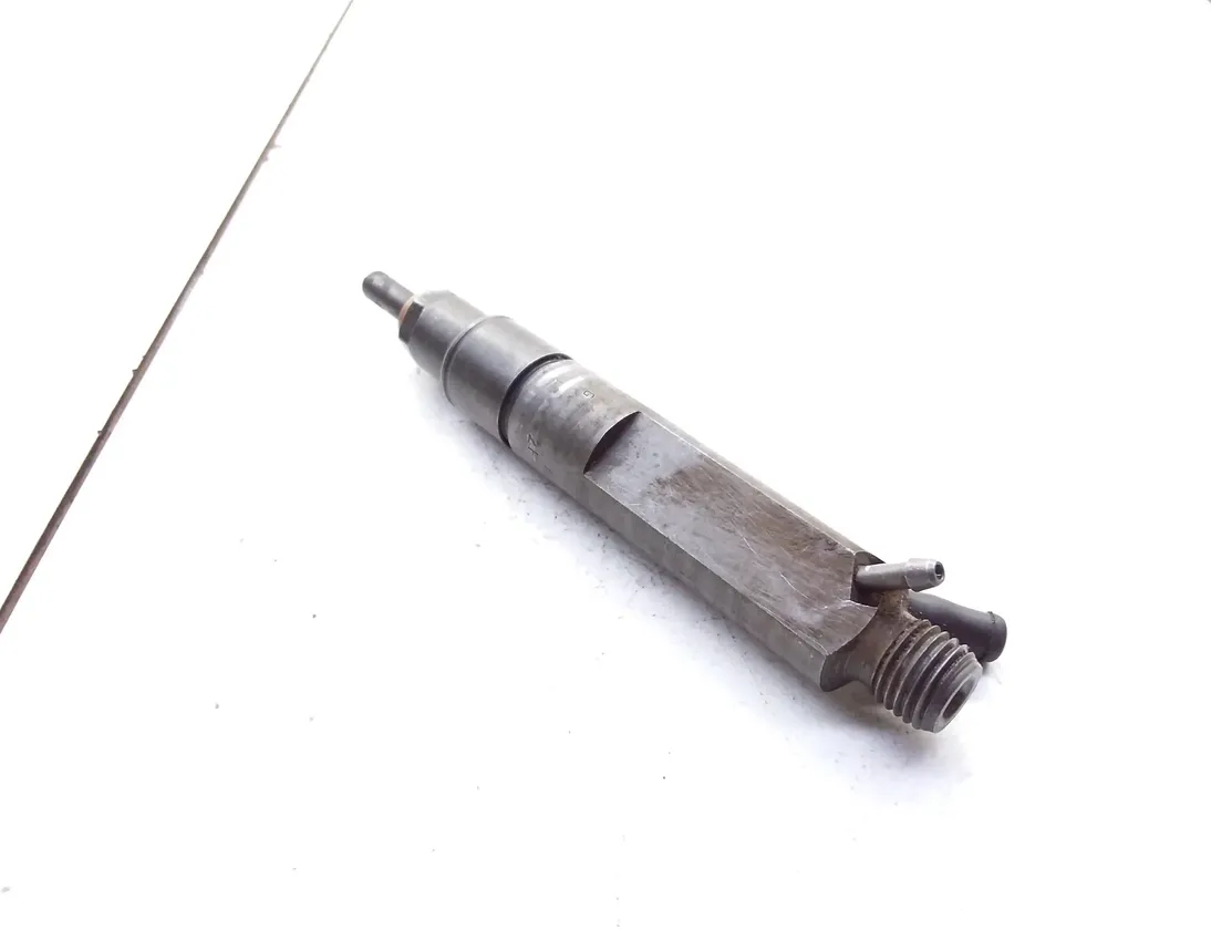 VOLKSWAGEN Golf 4 generation (1997-2006) Brændstofinjektor 038130201g 13151615