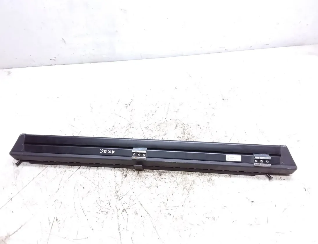 AUDI A4 B5/8D (1994-2001) Bagagerumsgrill 8d9861691c 21535019