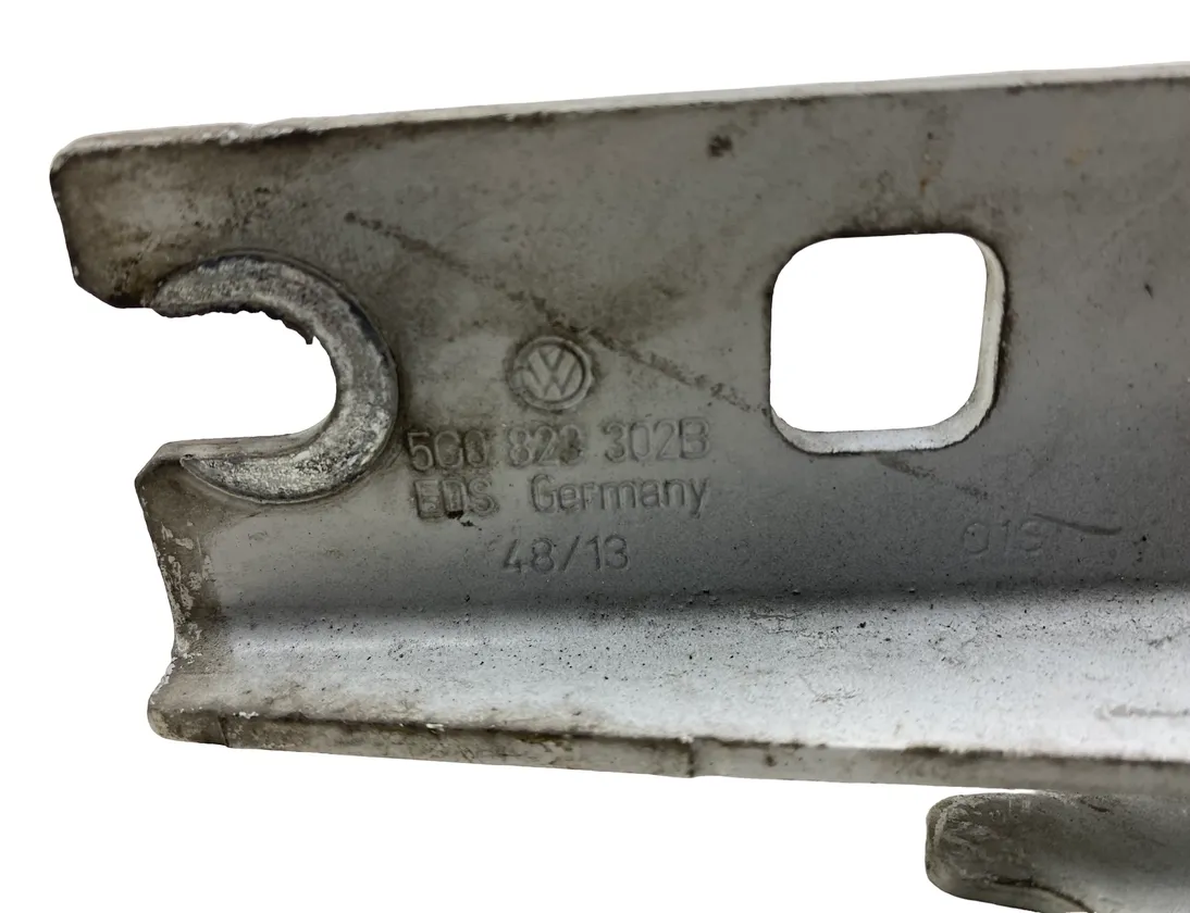 VOLKSWAGEN Golf 7 generation (2012-2024) Forreste højre motorhjelm Hængsel 5G0823302B 33539076