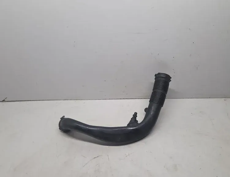 VOLVO V50 1 generation (2003-2012) Intercooler Slangerør 30741210 33403368