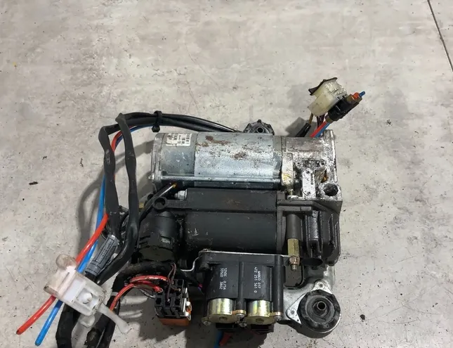 MERCEDES-BENZ E-Class W211/S211 (2002-2009) Suspensionskompressor 4430200111,4154031000,1082099,GP76A60 33535931