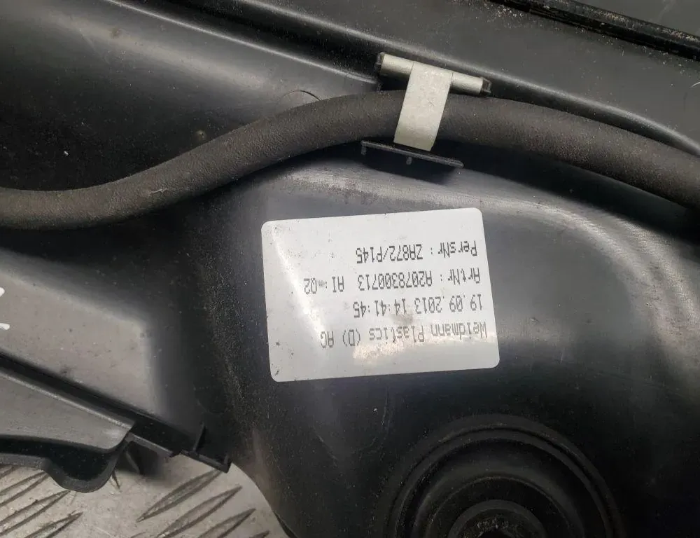 MERCEDES-BENZ E-Class W212/S212/C207/A207 (2009-2016) Front viskerkappe Trim A2078300713 33489526