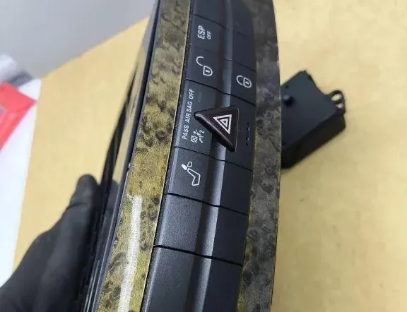 MERCEDES-BENZ E-Class W211/S211 (2002-2009) Afbrydere A2116800552 33112534