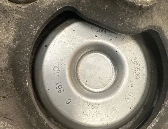 BMW 7 Series G11/G12 (2015-2023) Forreste højre hjulnav 6861139 33141400