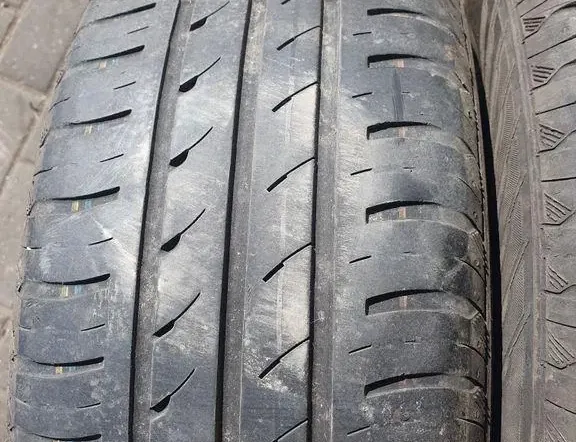 VOLKSWAGEN Golf 8 generation (2019-2023) Bagagerumsgrill 19565R15 33883181