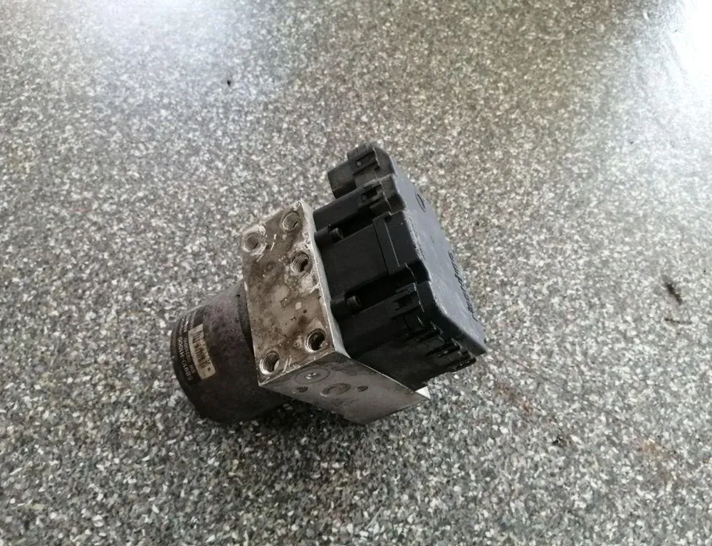 HYUNDAI Terracan 2 generation (2004-2009) ABS pumpe 58910H1000 34020017