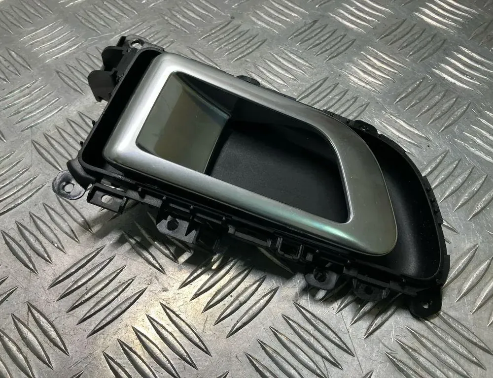 LAND ROVER Discovery Sport 1 generation (2014-2024) Højre bagerste indvendige åbningshåndtag FK7222600AB 33511444